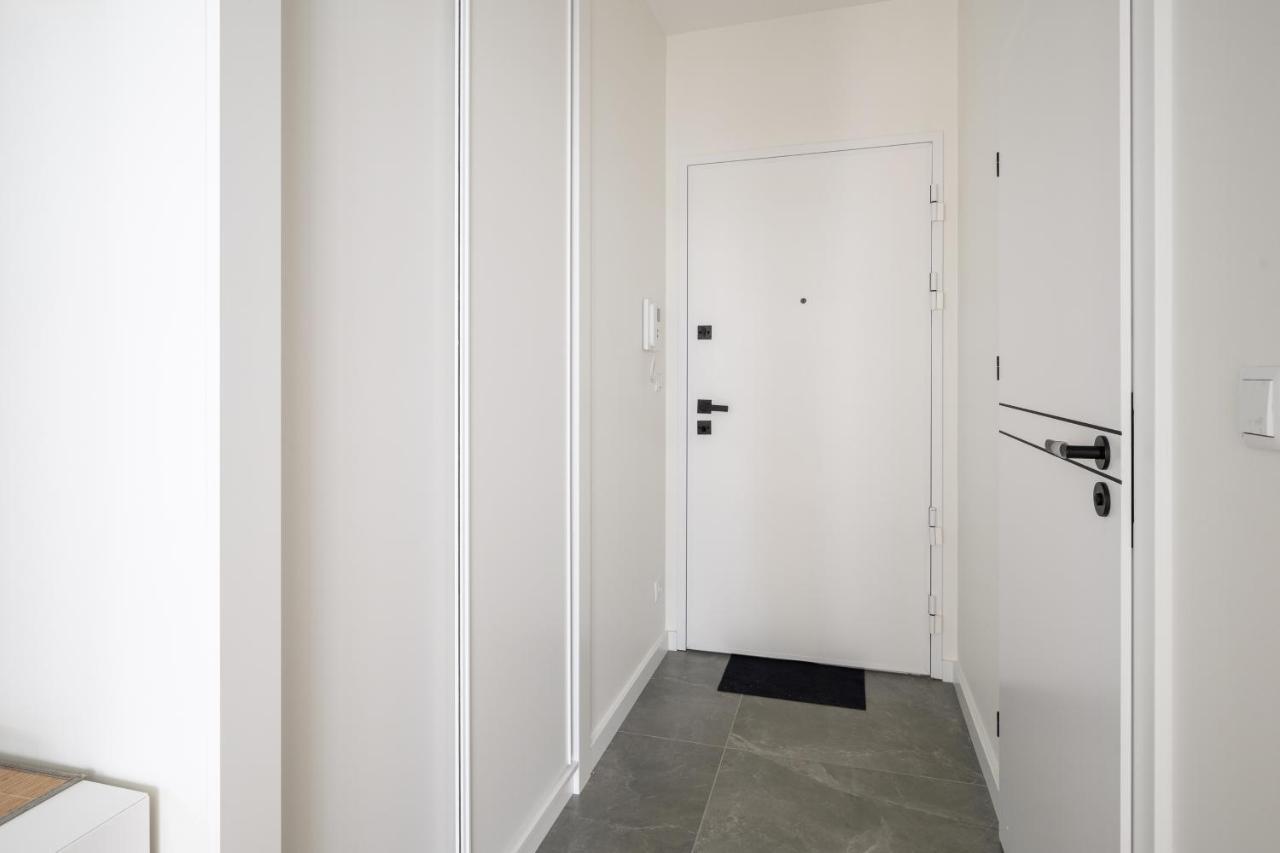 Wola Nakielska Comfort Apartment Warsaw Ngoại thất bức ảnh